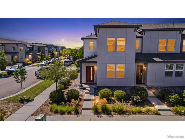 16073 E Warner Place, Denver, CO 80239