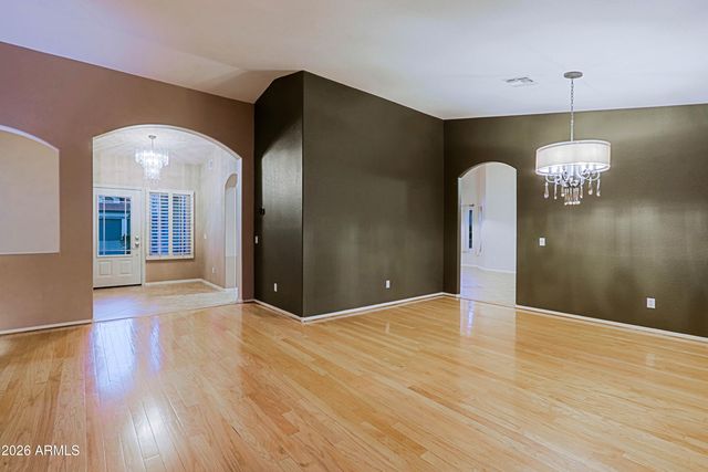 3705 N HOGAN Drive, Goodyear, AZ 85395