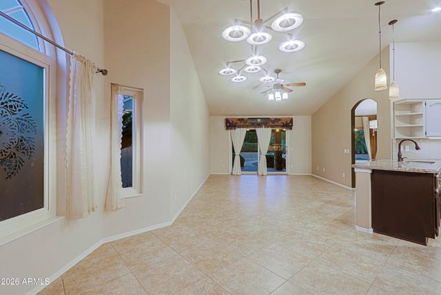 3705 N HOGAN Drive, Goodyear, AZ 85395