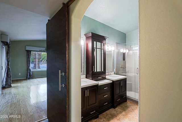 3705 N HOGAN Drive, Goodyear, AZ 85395