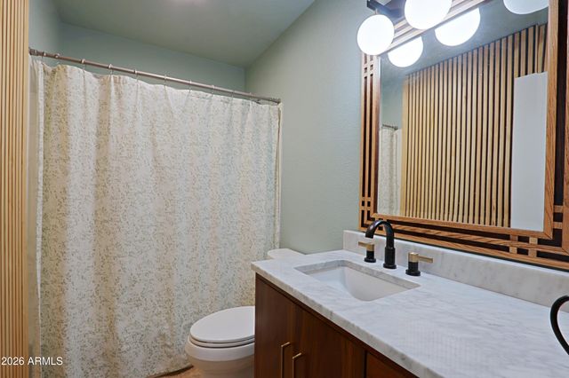3705 N HOGAN Drive, Goodyear, AZ 85395