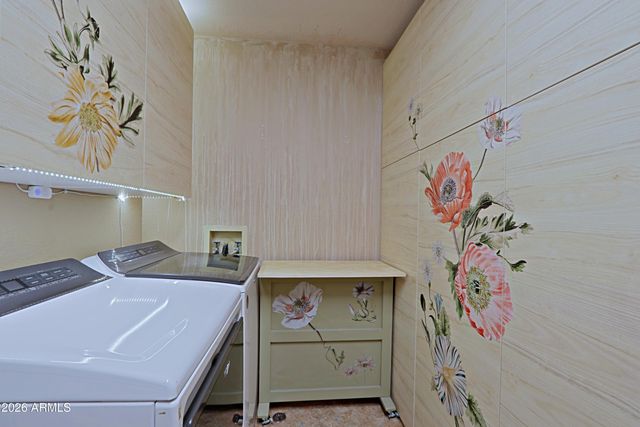 3705 N HOGAN Drive, Goodyear, AZ 85395