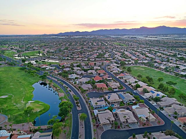 3705 N HOGAN Drive, Goodyear, AZ 85395