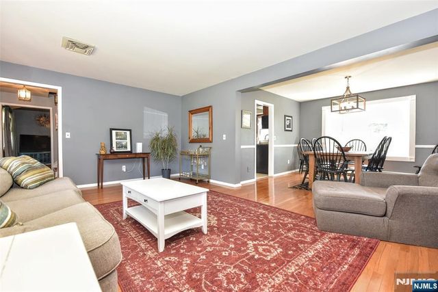 143 Nottingham Road, Ramsey, NJ 07446