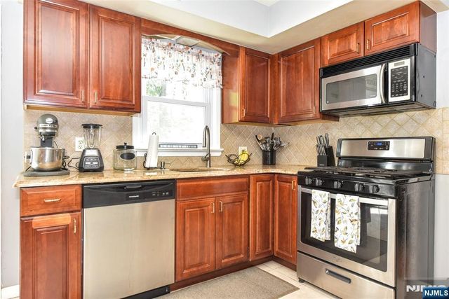 143 Nottingham Road, Ramsey, NJ 07446