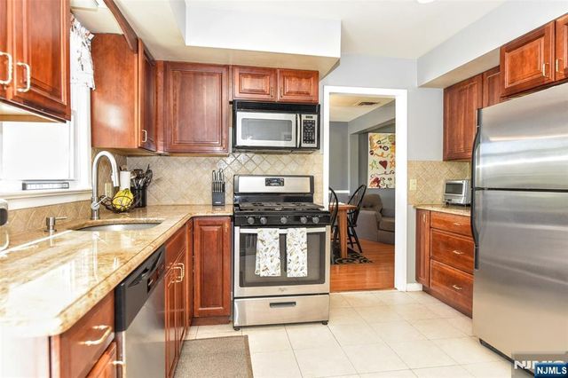 143 Nottingham Road, Ramsey, NJ 07446