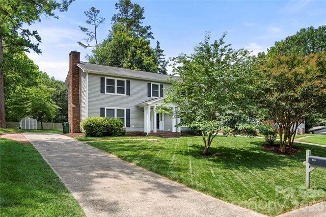 628 Bellows Lane, Charlotte, NC 28270