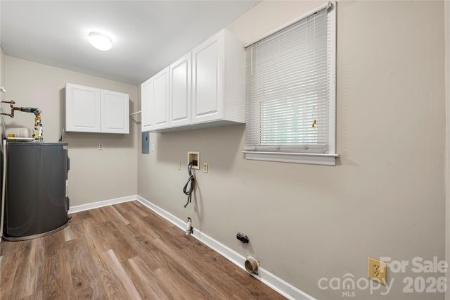 628 Bellows Lane, Charlotte, NC 28270