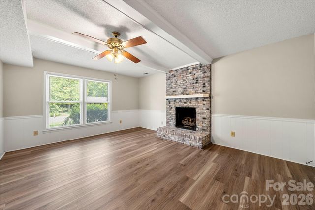 628 Bellows Lane, Charlotte, NC 28270