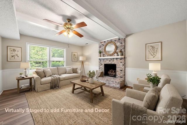 628 Bellows Lane, Charlotte, NC 28270