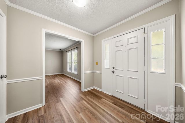 628 Bellows Lane, Charlotte, NC 28270