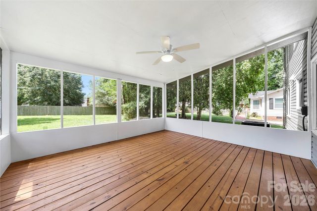 628 Bellows Lane, Charlotte, NC 28270