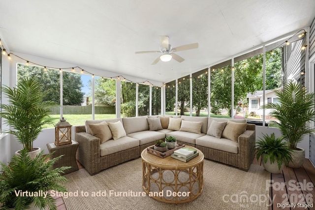 628 Bellows Lane, Charlotte, NC 28270