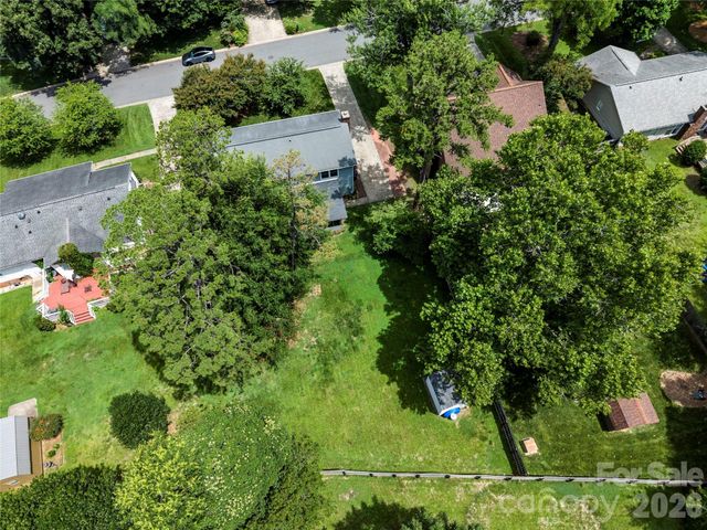 628 Bellows Lane, Charlotte, NC 28270