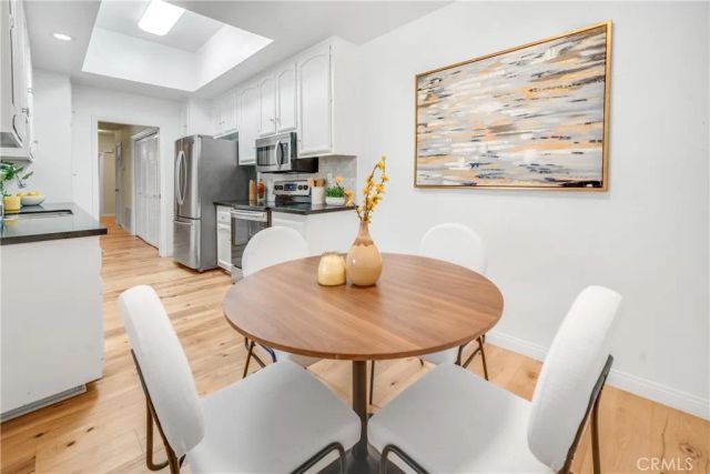 1870 Veteran Avenue 101, Los Angeles, CA 90025