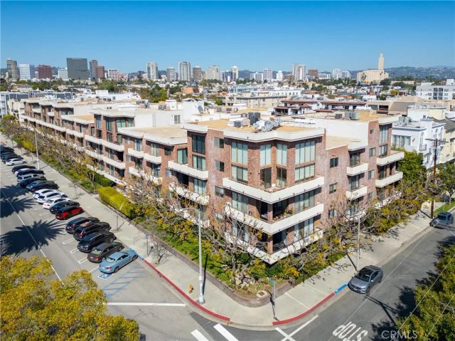 1870 Veteran Avenue 101, Los Angeles, CA 90025
