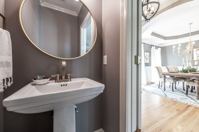 157 Hidden Cove Ct, Gallatin, TN 37066