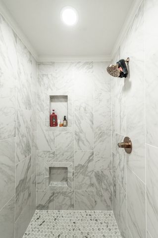 157 Hidden Cove Ct, Gallatin, TN 37066