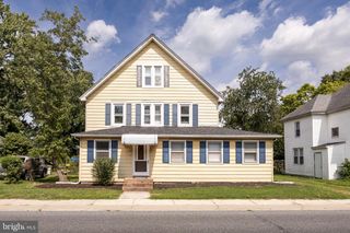 111 E LILLIAN ST, Hebron, MD 21830