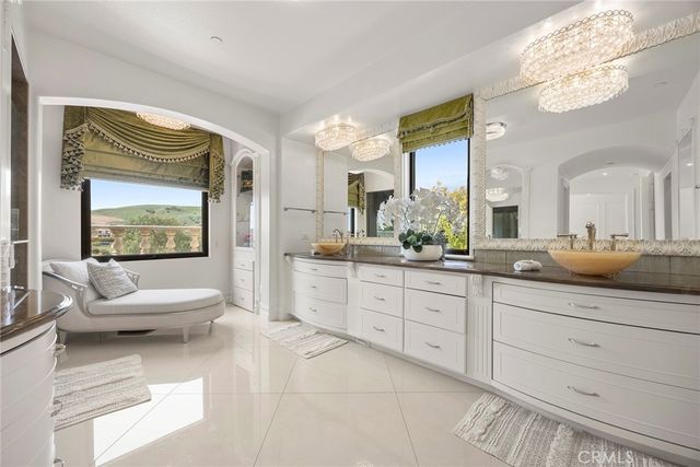 3991 Hollow ridge ct, Yorba Linda, CA 92887