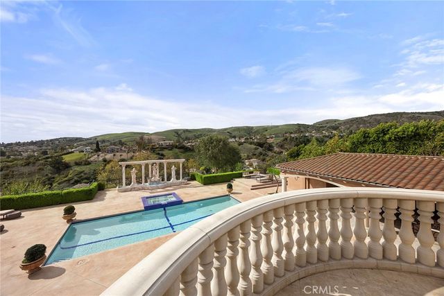 3991 Hollow ridge ct, Yorba Linda, CA 92887