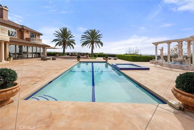 3991 Hollow ridge ct, Yorba Linda, CA 92887