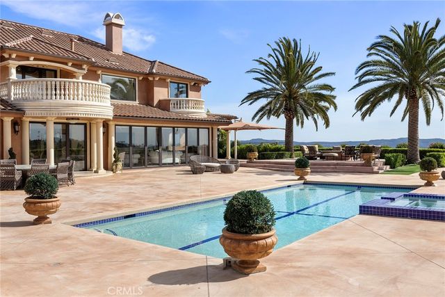 3991 Hollow ridge ct, Yorba Linda, CA 92887