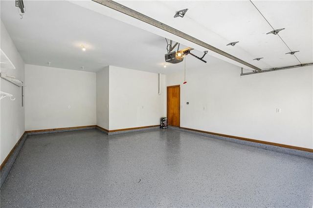204 E 8th Street, Adrian, MO 64720