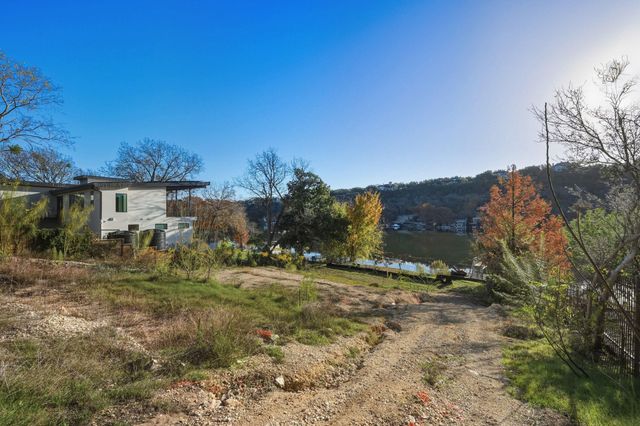 3607 Robbins RD, Austin, TX 78730