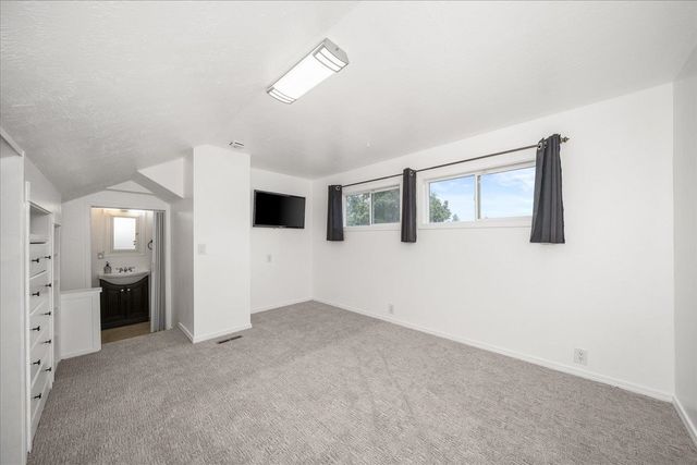 3704 E 28th Ave, Spokane, WA 99223