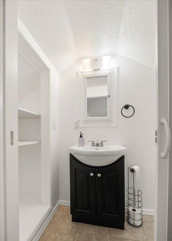 3704 E 28th Ave, Spokane, WA 99223