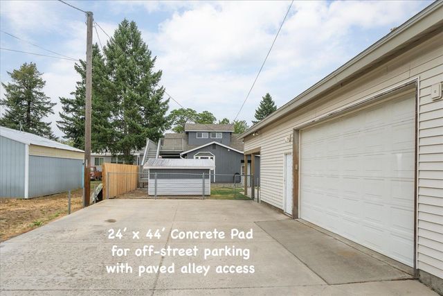 3704 E 28th Ave, Spokane, WA 99223