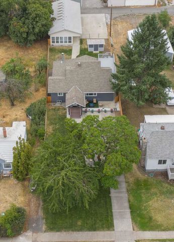 3704 E 28th Ave, Spokane, WA 99223