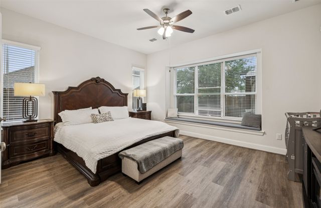 3909 Shrike Trail, Fort Worth, TX 76262
