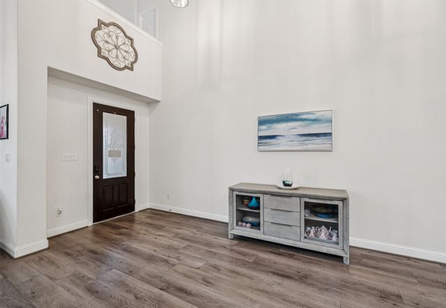 3909 Shrike Trail, Fort Worth, TX 76262