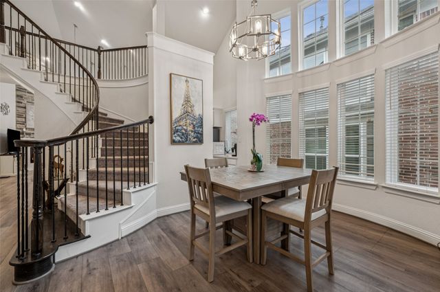 3909 Shrike Trail, Fort Worth, TX 76262