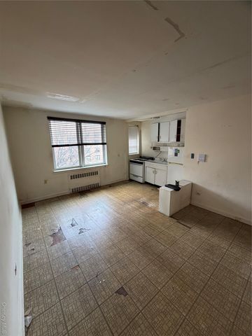 144-44 41st Avenue 5A, Flushing, NY 11355