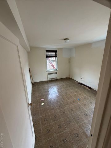 144-44 41st Avenue 5A, Flushing, NY 11355