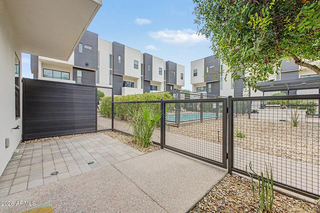 325 E CORONADO Road 20, Phoenix, AZ 85004