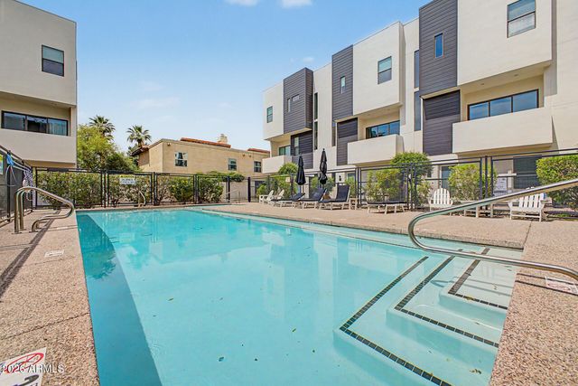 325 E CORONADO Road 20, Phoenix, AZ 85004