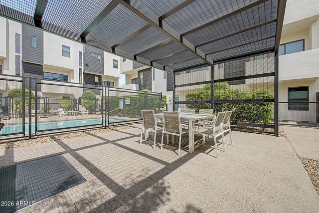 325 E CORONADO Road 20, Phoenix, AZ 85004