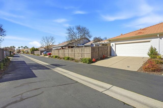 2360 Rose Arbor Drive, Sacramento, CA 95835