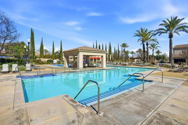 2360 Rose Arbor Drive, Sacramento, CA 95835