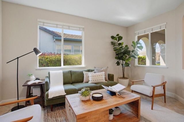 2360 Rose Arbor Drive, Sacramento, CA 95835