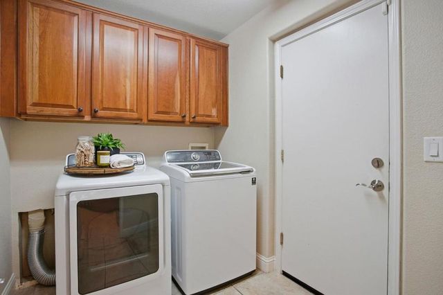 2360 Rose Arbor Drive, Sacramento, CA 95835