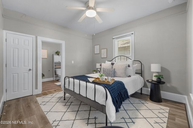 698 BRIDAL Avenue, Jacksonville, FL 32205
