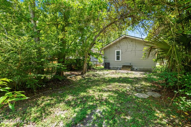 698 BRIDAL Avenue, Jacksonville, FL 32205