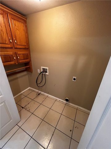104 Cheyenne Lane, Clarksville, AR 72830