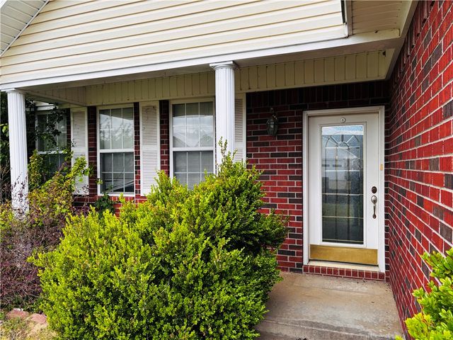 104 Cheyenne Lane, Clarksville, AR 72830