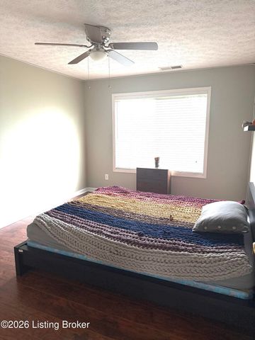 11012 Symington Cir, Louisville, KY 40241
